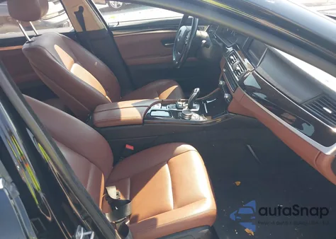 2015 BMW 528I z USA, uszkodzony, nr VIN WBA5A5C51FD515708